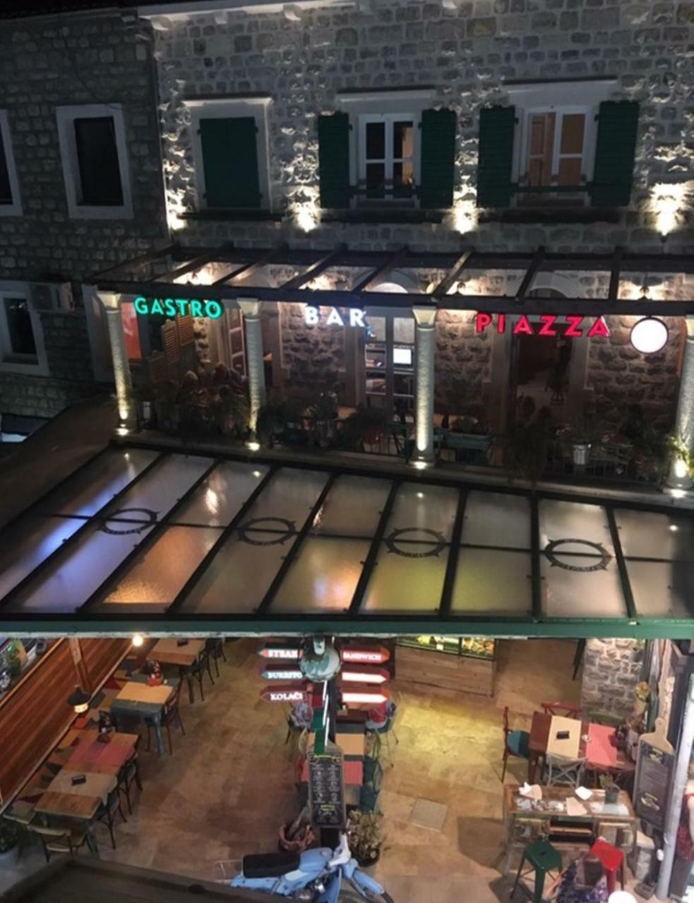 Daire Piazza 1 Petrovac